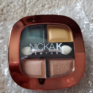 NickAK Eyeshadow Quad